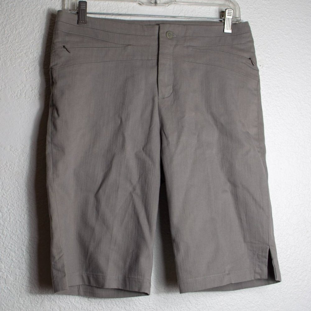 Royal Robbins Bermuda Shorts Size 6